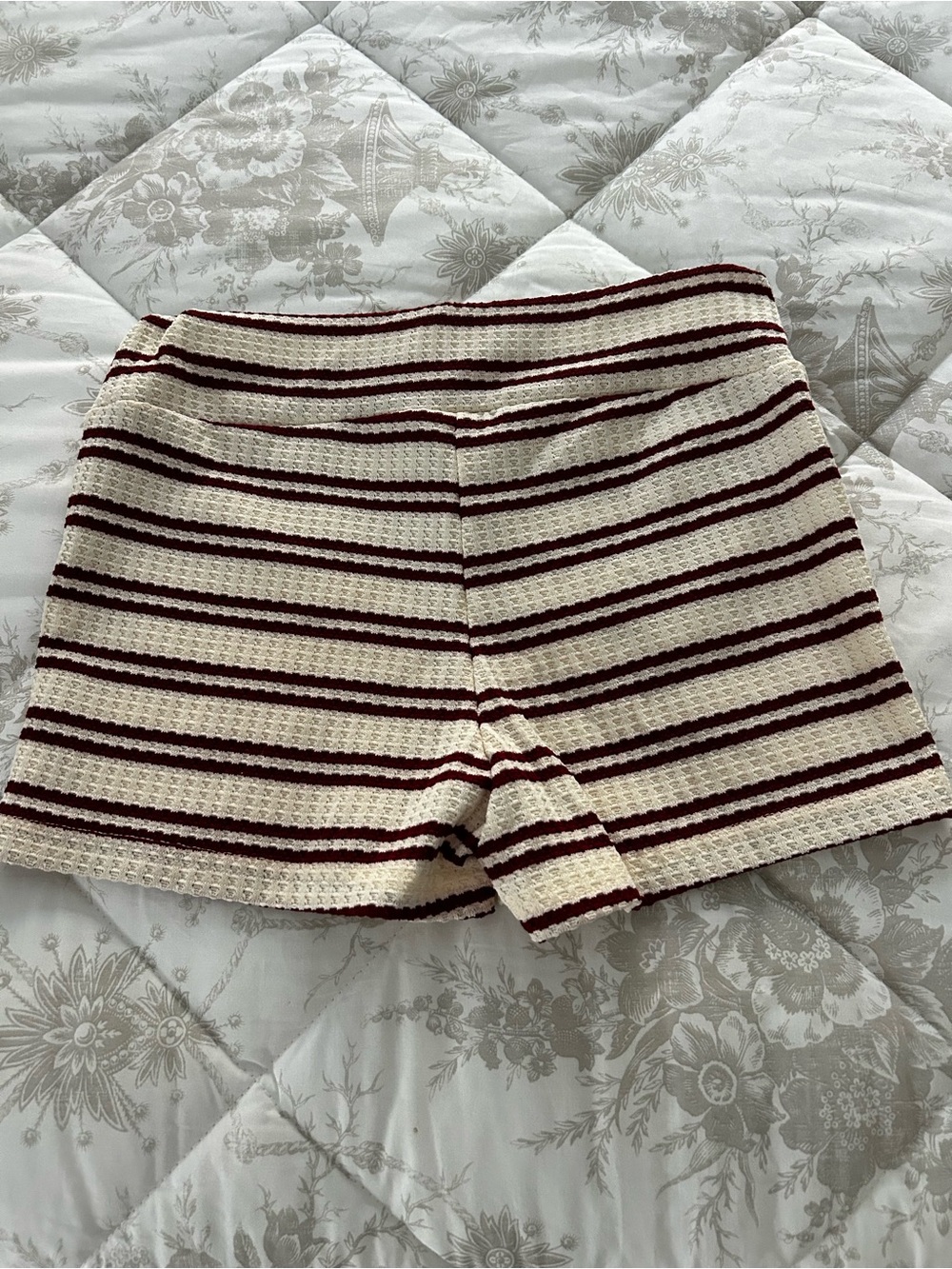 Forever 21 Cream & Maroon Striped Knit Bike Shorts - Picture 2 of 3